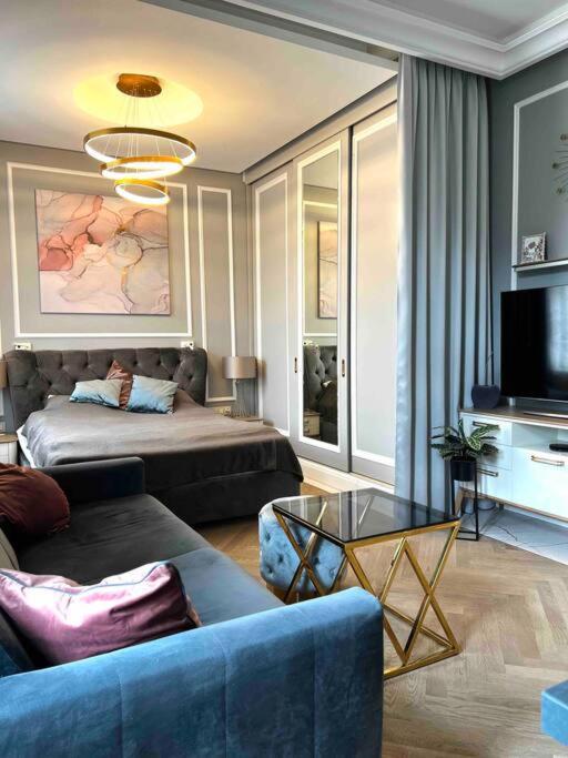 Studio Apartment In The Center Of Riga Ngoại thất bức ảnh